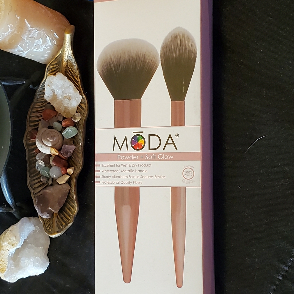MODA Makeup Brush Set